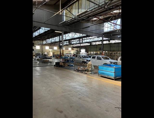 INDUSTRIAL PROPERTY TO RENT IN SIDWELL